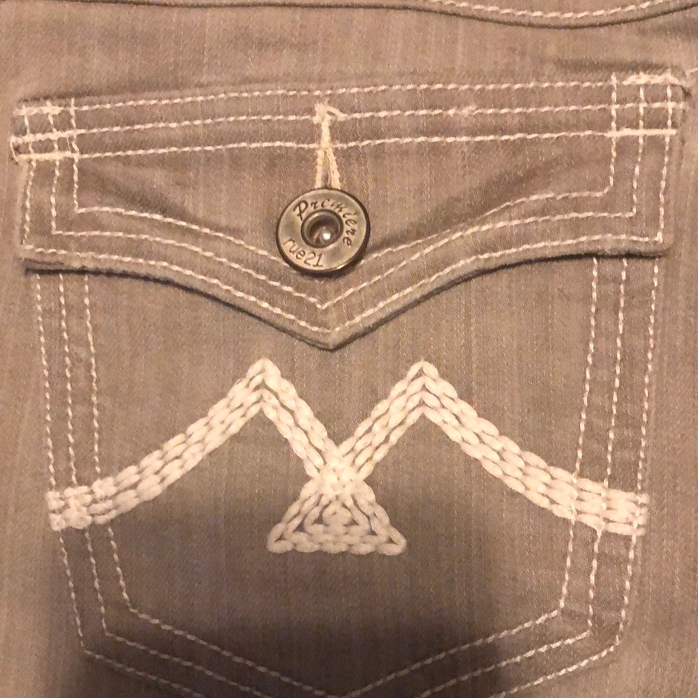 Jeans - Picture 5 of 12